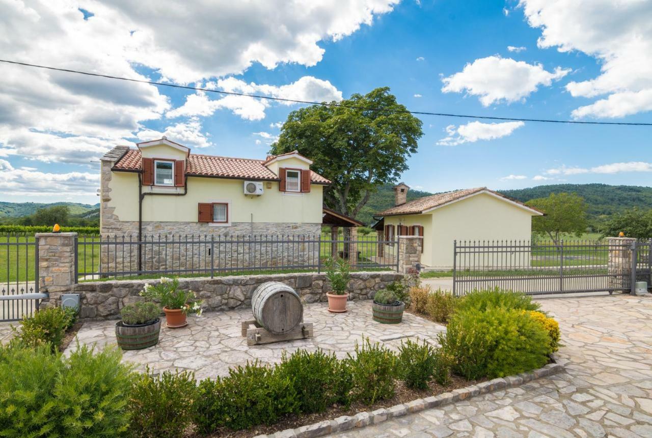 Bulada Property Boljun Zewnętrze zdjęcie